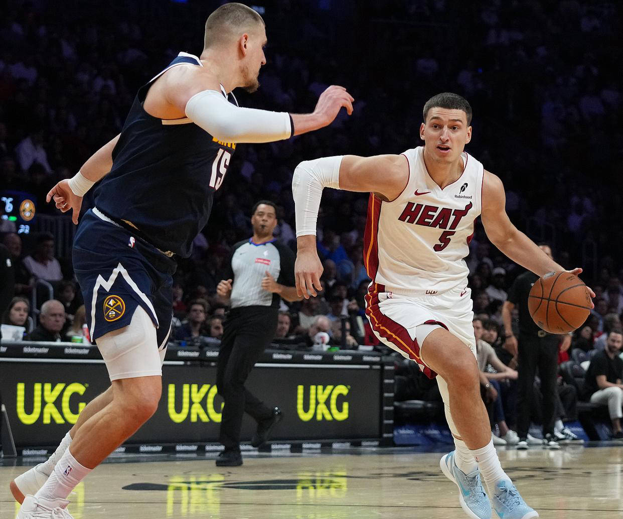 金年会登录入口-包含丹佛掘金窗口期状态回暖，志在NBA总决赛名次提升，话题不断，年轻球员得到机会的词条-金年会登录入口